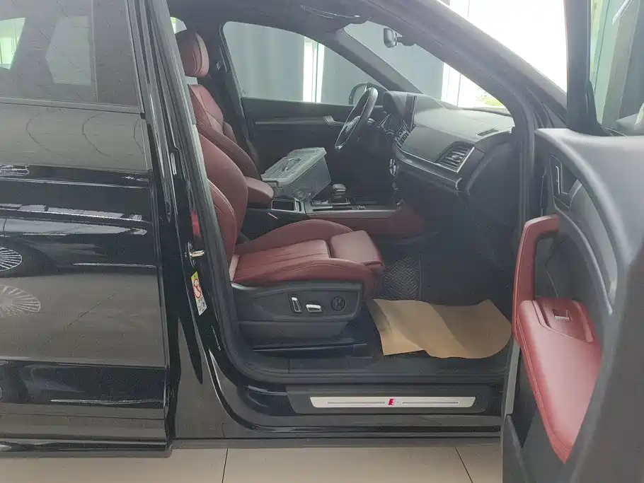 Audi Q5L — миниатюра 8