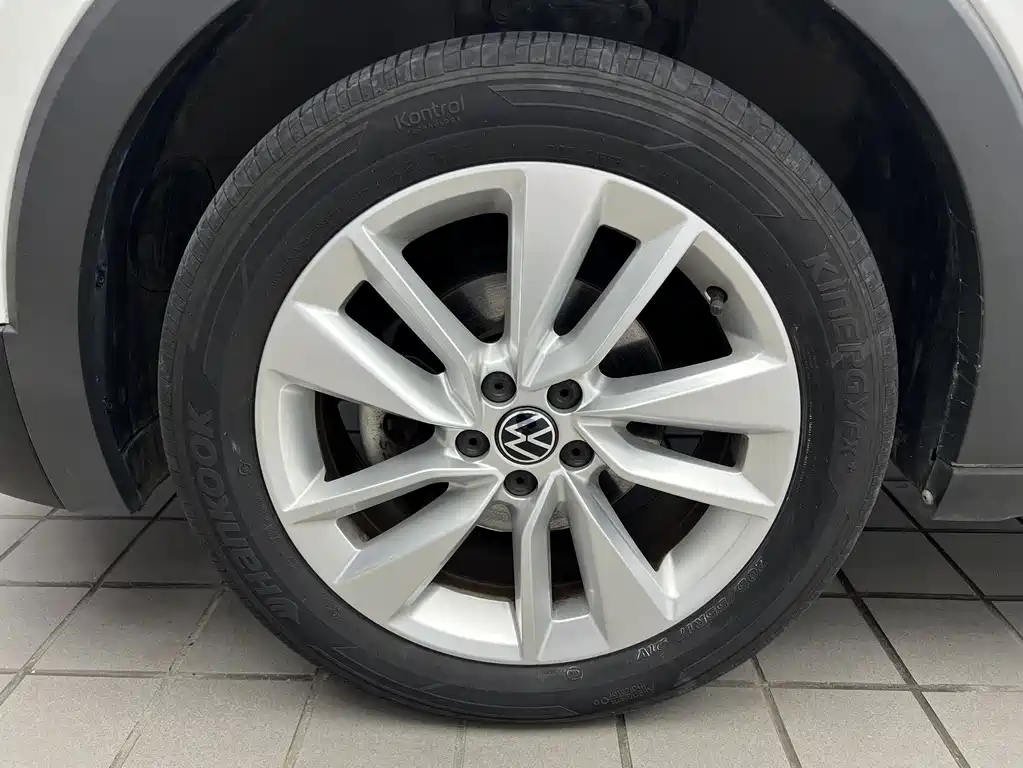 Volkswagen T-Cross — миниатюра 21