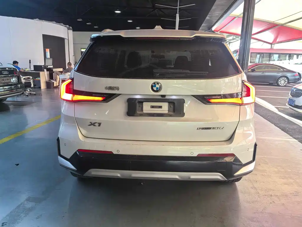 BMW X1 — миниатюра 7