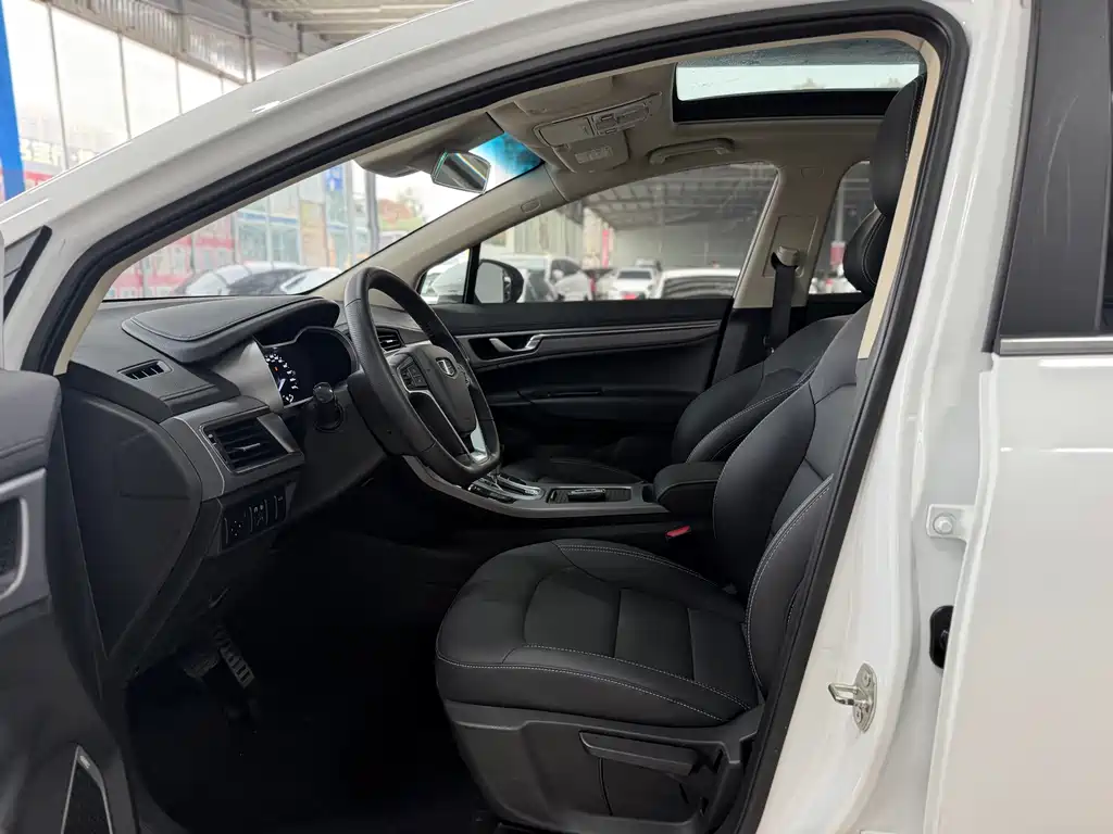 Geely Emgrand GS — миниатюра 5
