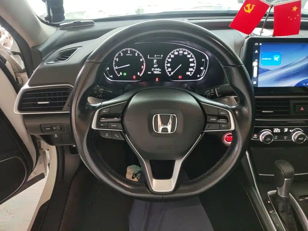 Honda Inspire — миниатюра 11