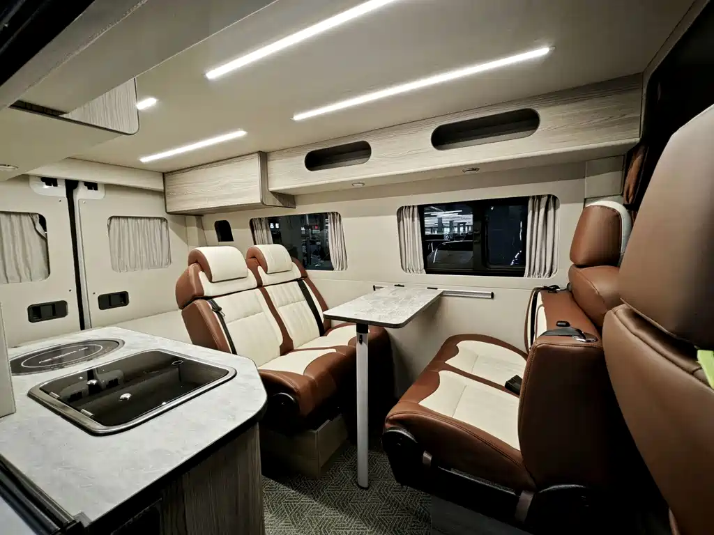Sinotruk Vangard V — миниатюра 4