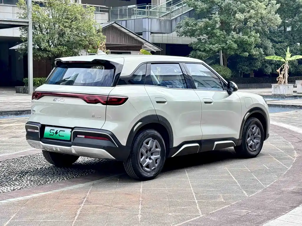 BYD Yuan UP — миниатюра 18