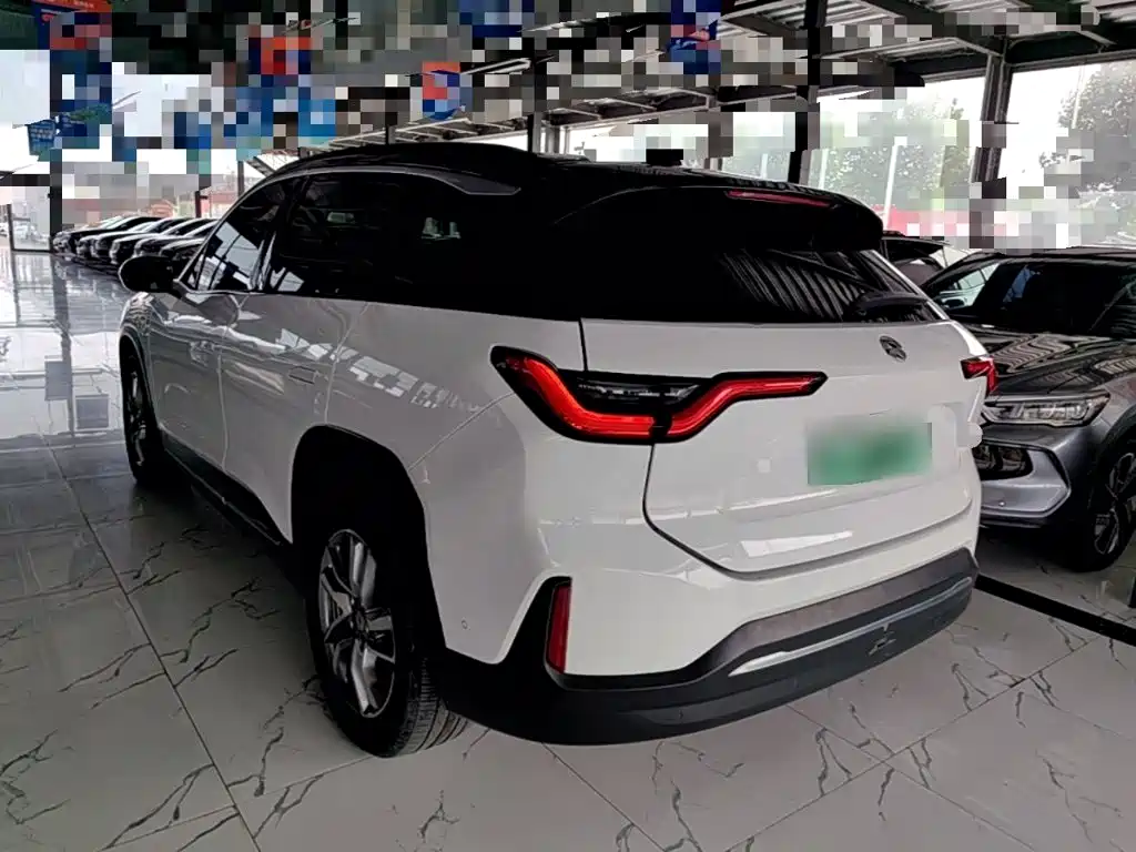 NIO ES6 — миниатюра 23