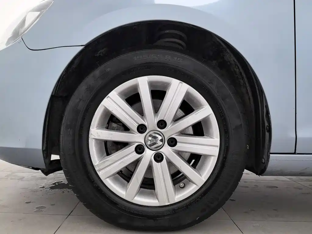 Volkswagen Golf — миниатюра 17