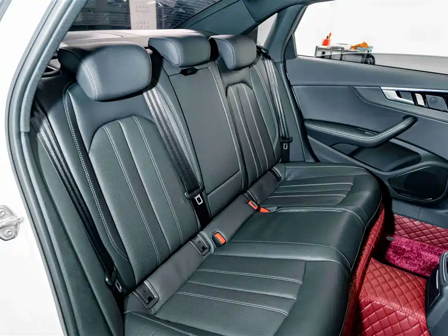 Audi A4L — миниатюра 23
