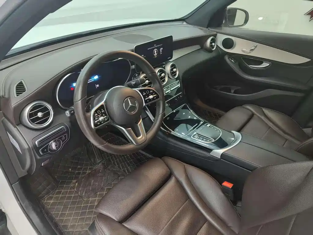 Mercedes-Benz GLC 2020 GLC 260 L 4MATIC