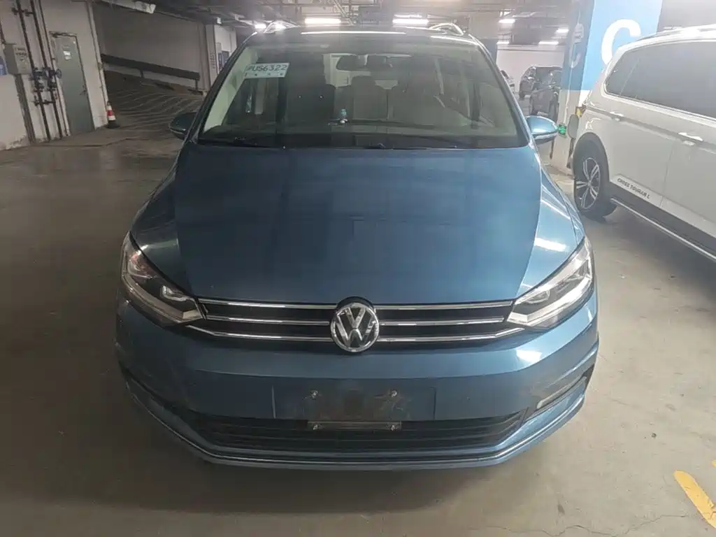 Volkswagen Touran — миниатюра 3