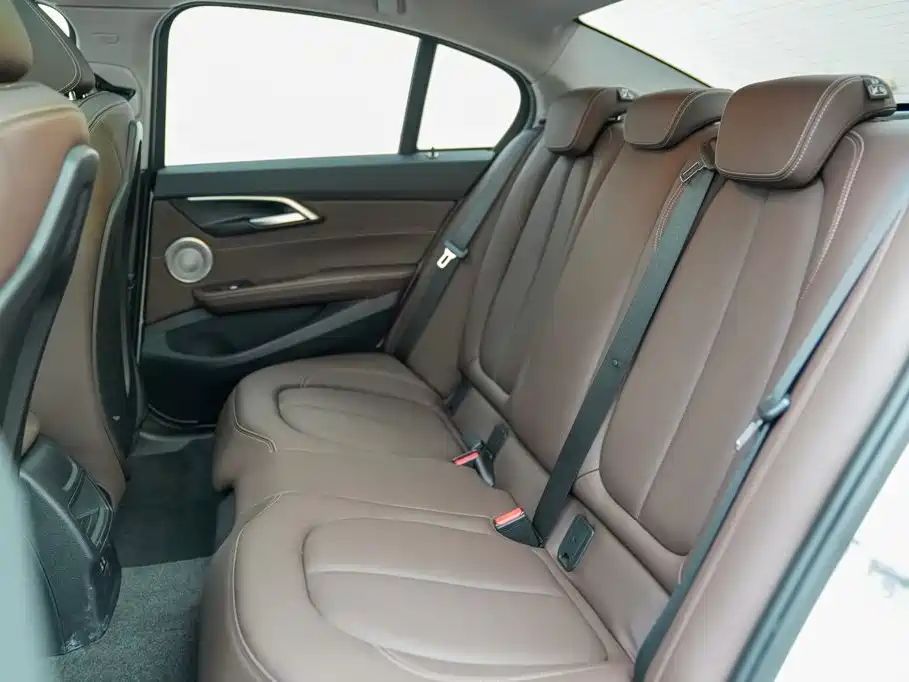 BMW 1 Series — миниатюра 14
