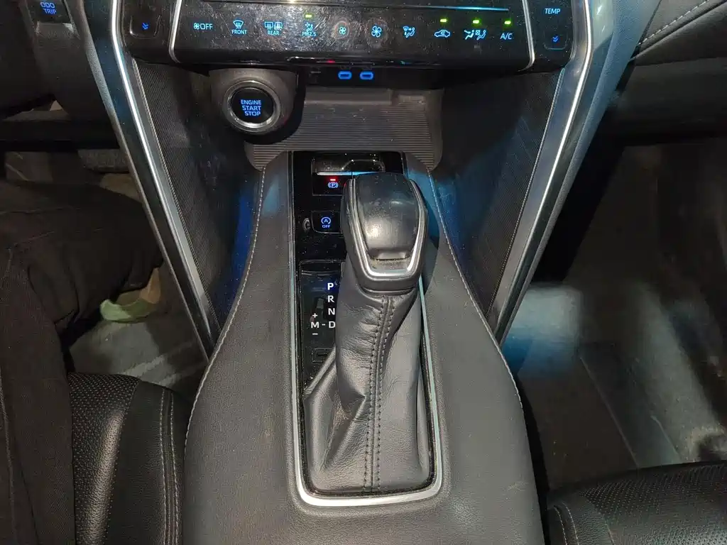 Toyota Harrier — миниатюра 9
