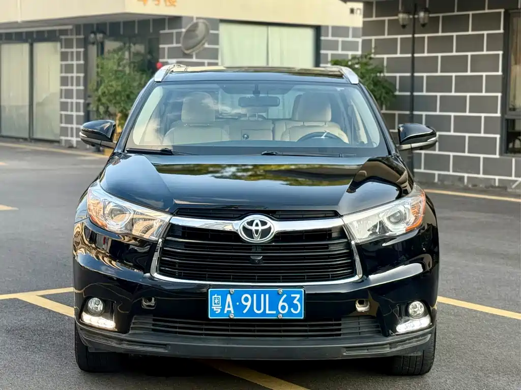 Toyota Highlander — миниатюра 2