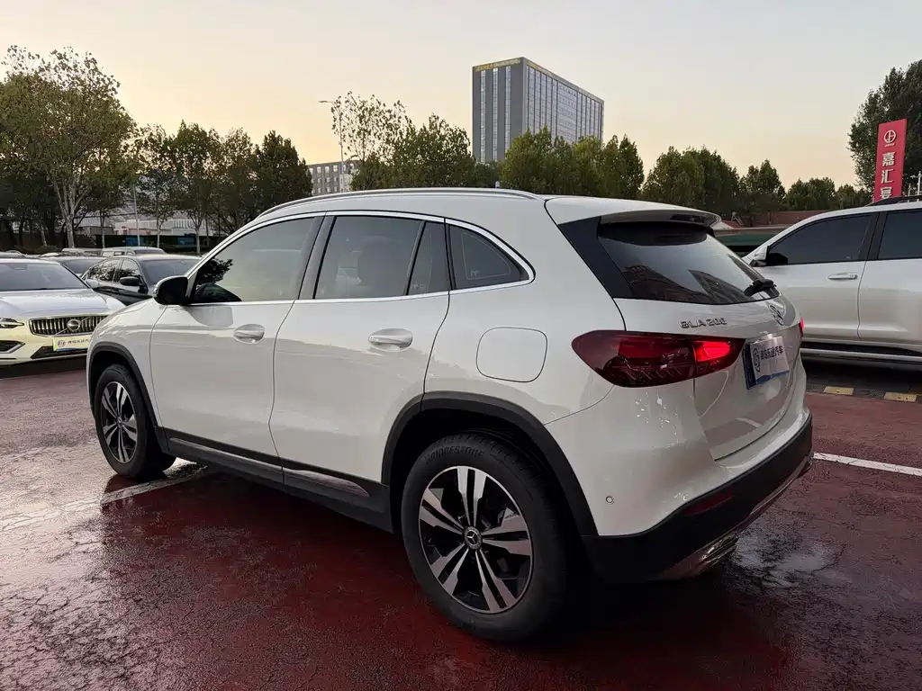 Mercedes-Benz GLA — миниатюра 4