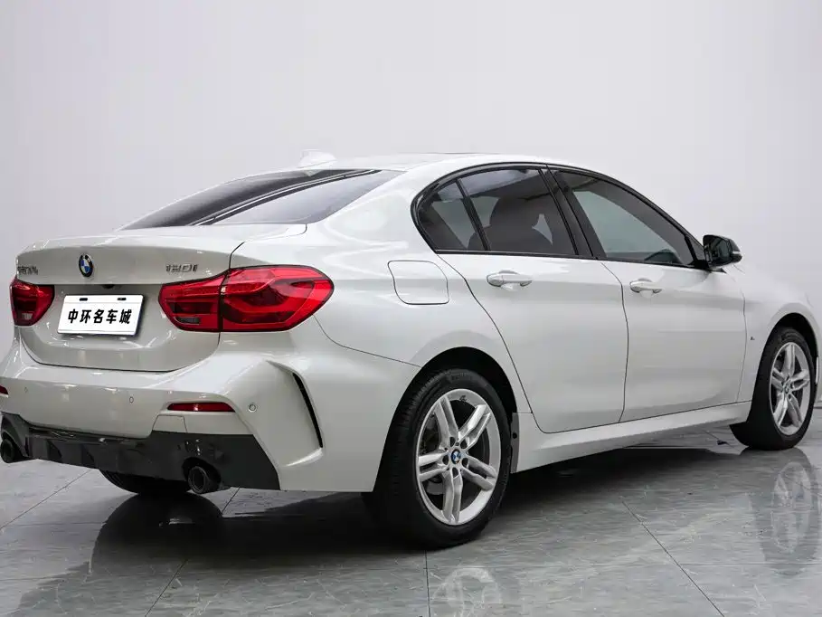 BMW 1 Series — миниатюра 17
