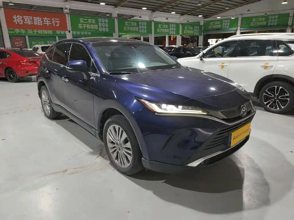 Toyota Harrier — миниатюра 3