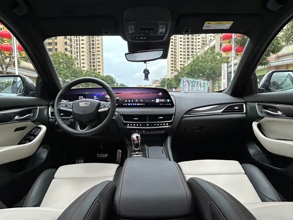 Cadillac CT5 — миниатюра 18