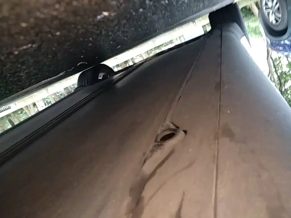 Tesla Model Y — миниатюра 21