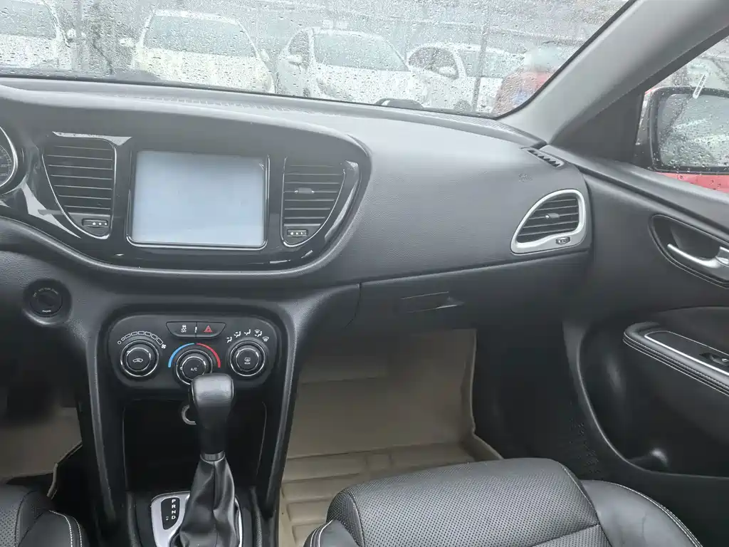 Fiat Viaggio — миниатюра 12