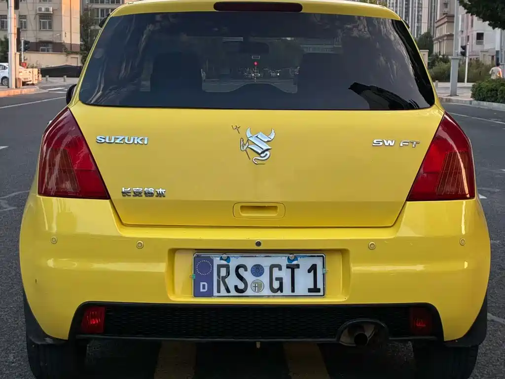 Suzuki Swift — миниатюра 8
