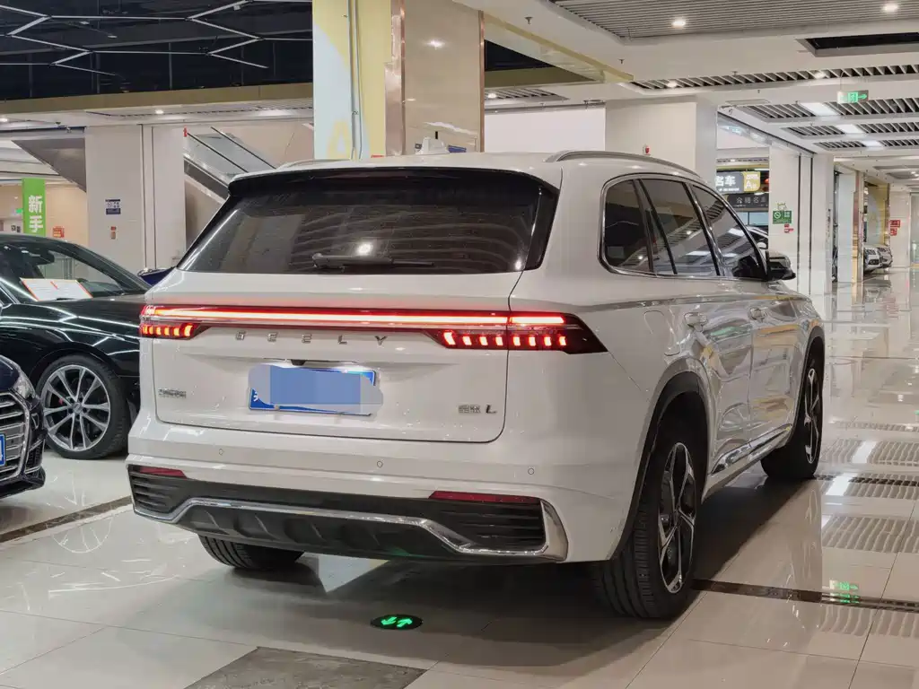 Geely Xingyue L — миниатюра 7