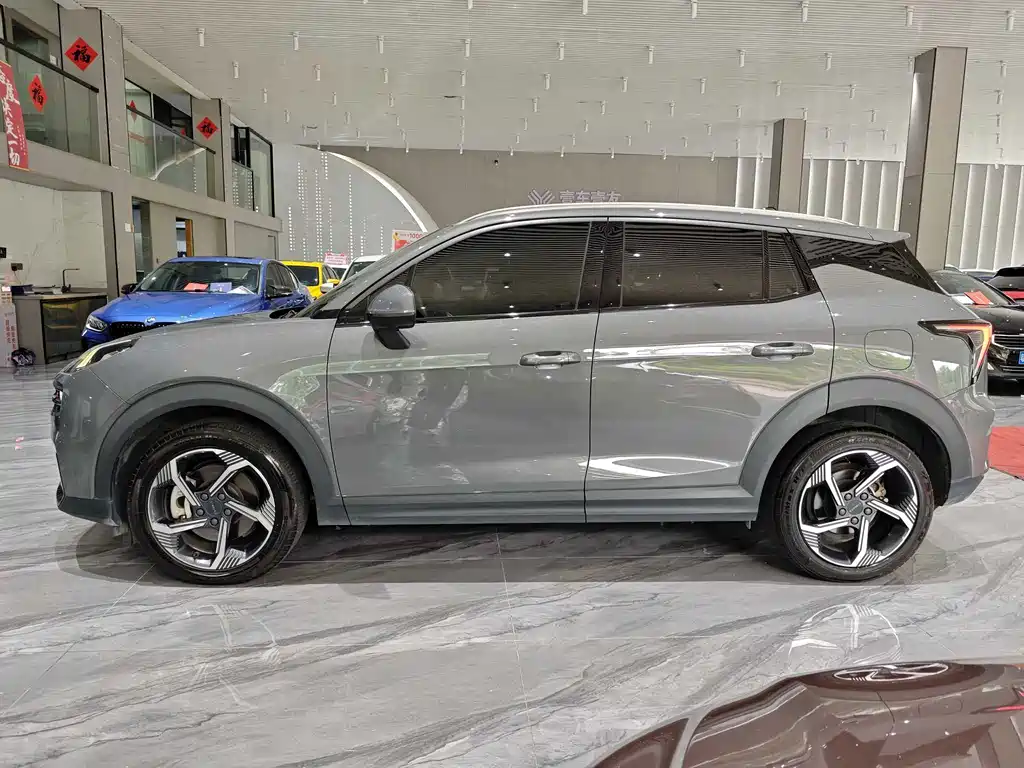 Lynk & Co 06 EM-P — миниатюра 25