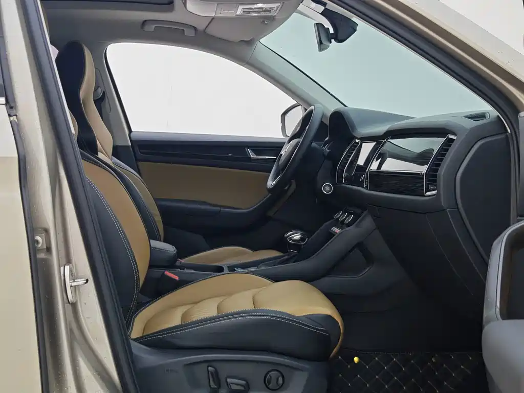 Skoda Kodiaq GT — миниатюра 10