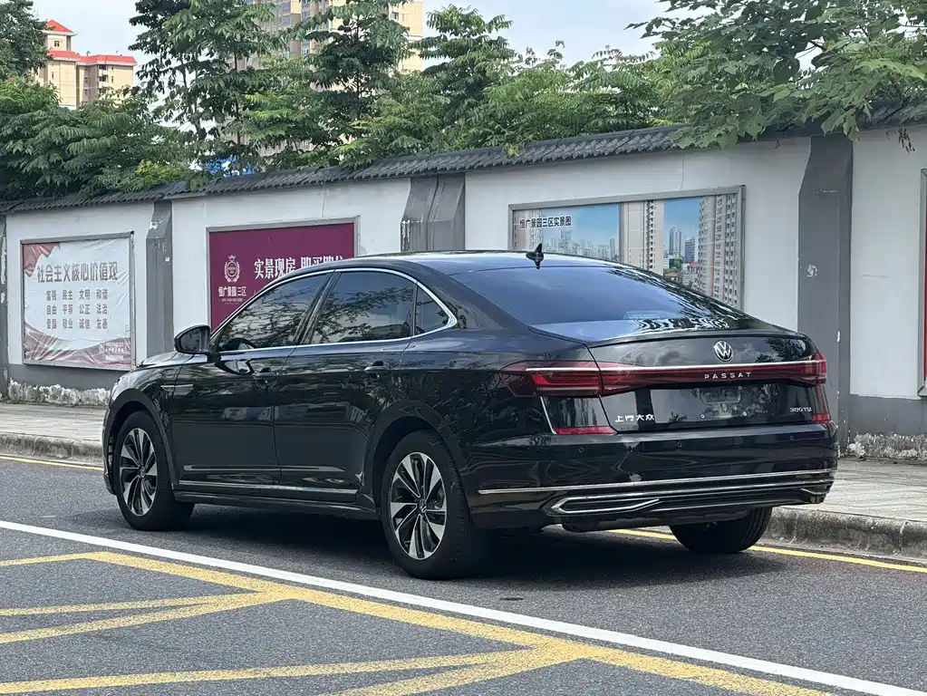 Volkswagen Passat — миниатюра 6