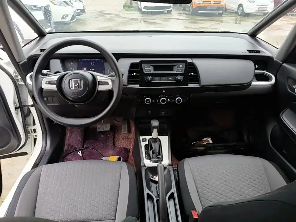 Honda Fit — миниатюра 10