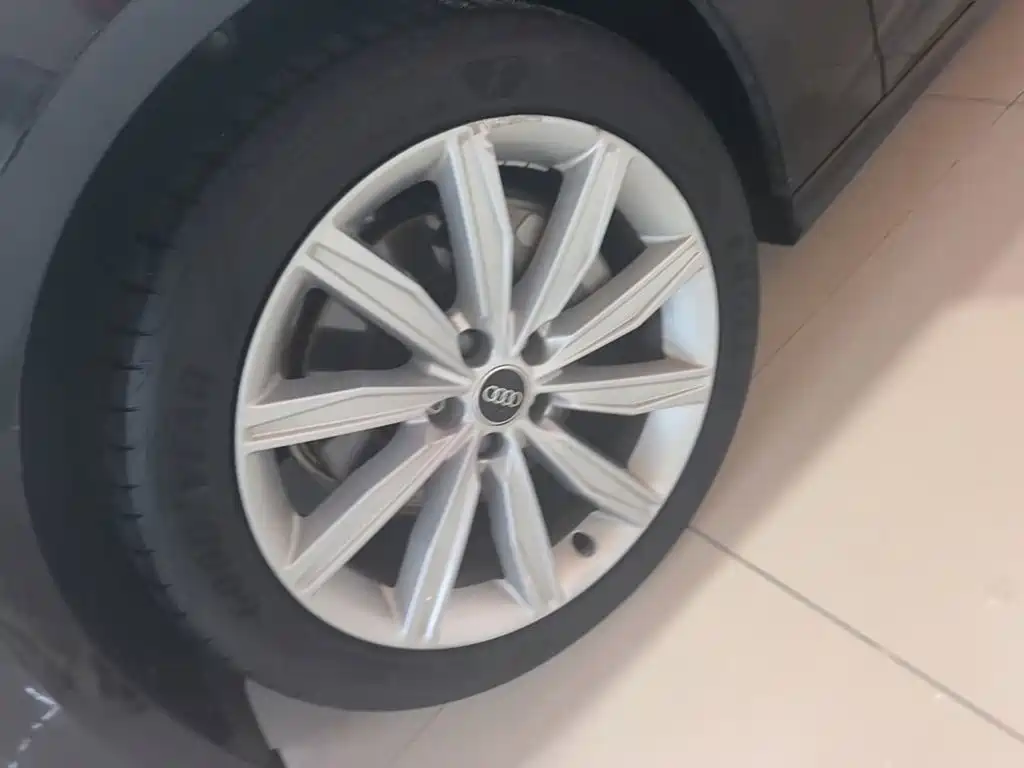 Audi A6L — миниатюра 23