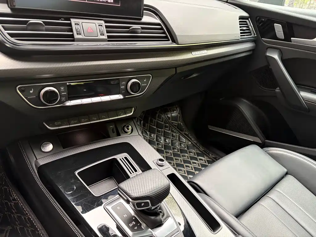 Audi Q5L — миниатюра 6