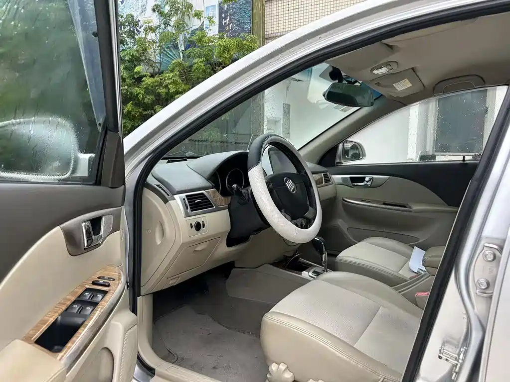 Buick Excelle — миниатюра 4