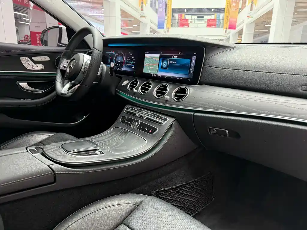 Mercedes-Benz E-Class E 2019 E 300 L Sport Luxury