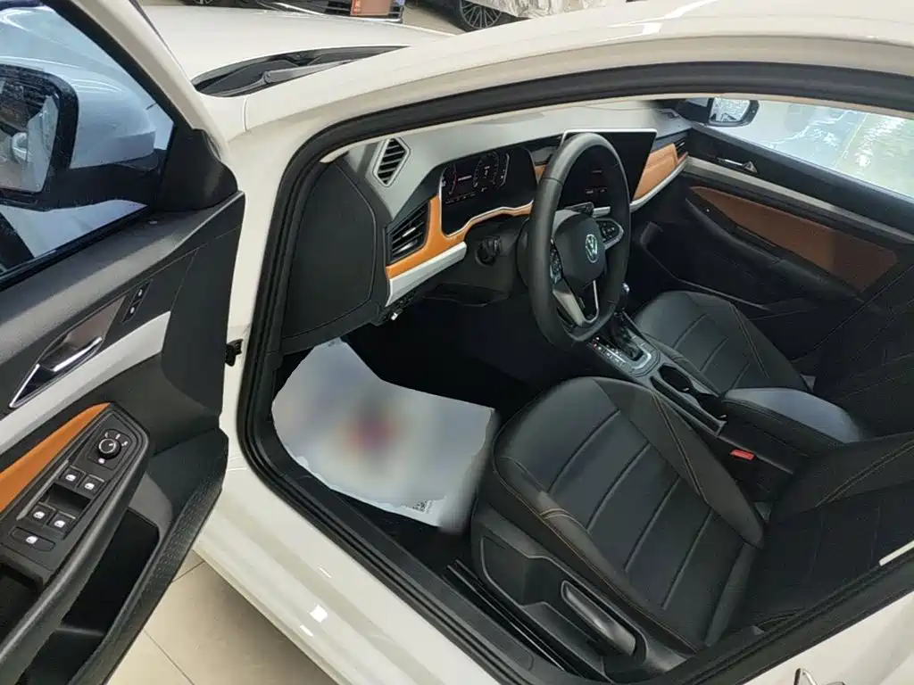 Volkswagen Bora — миниатюра 16