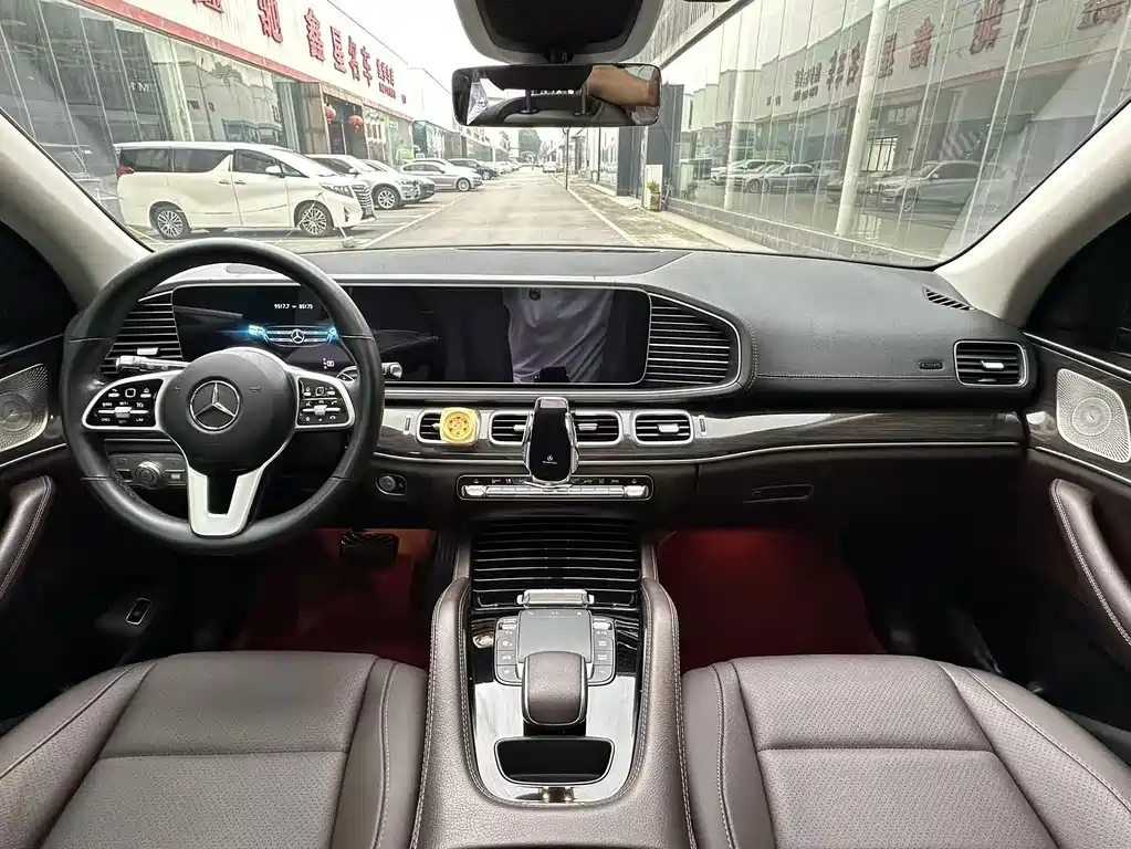 Mercedes-Benz GLE (Import) — миниатюра 4