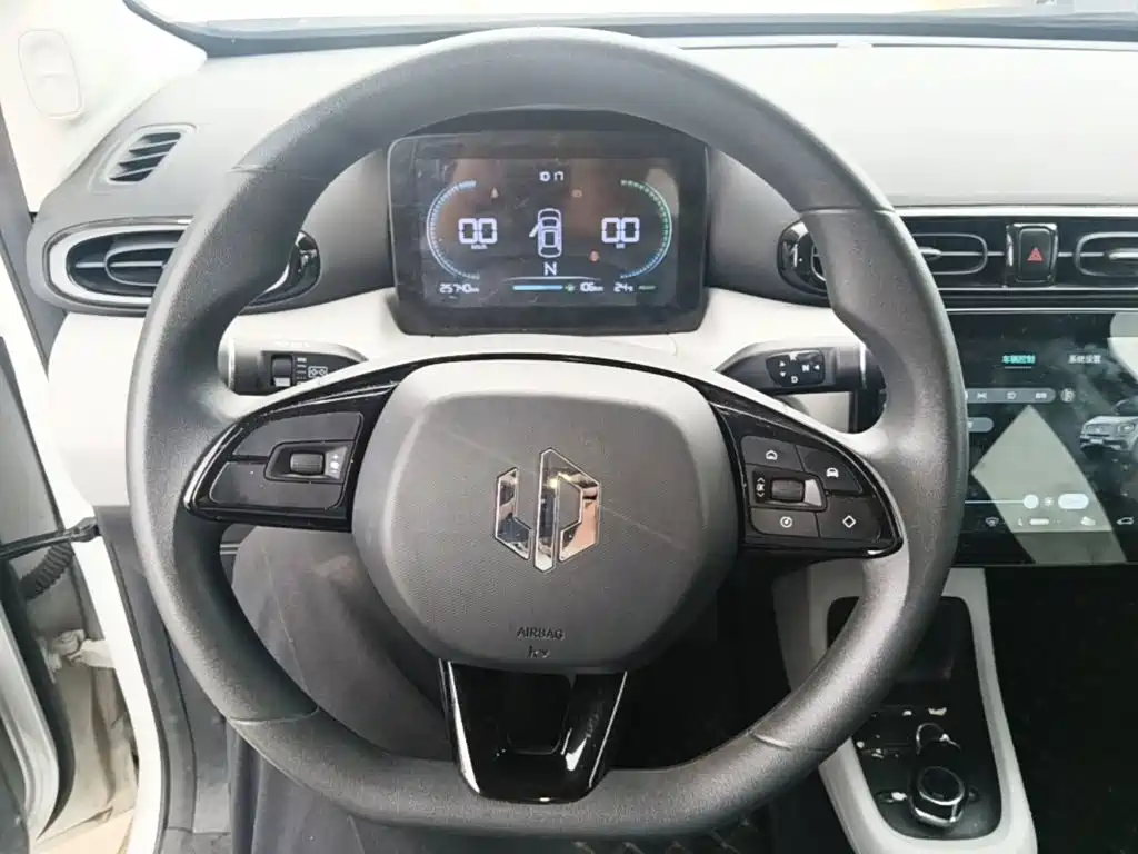 Leapmotor Leapmotor T03 — миниатюра 11