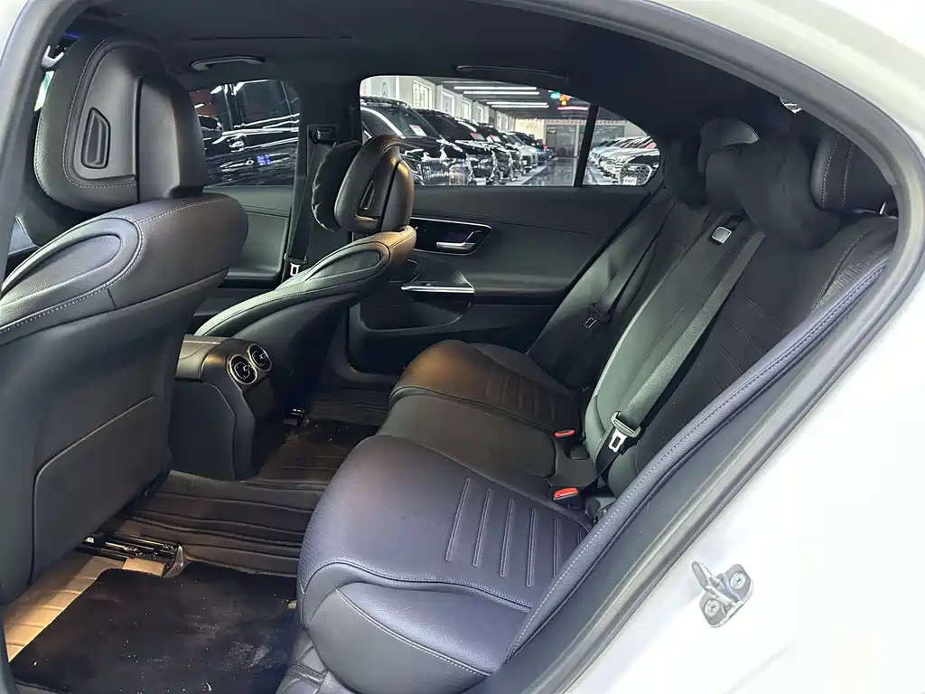 Mercedes-Benz C-Class C 2024 C 200 L Sport