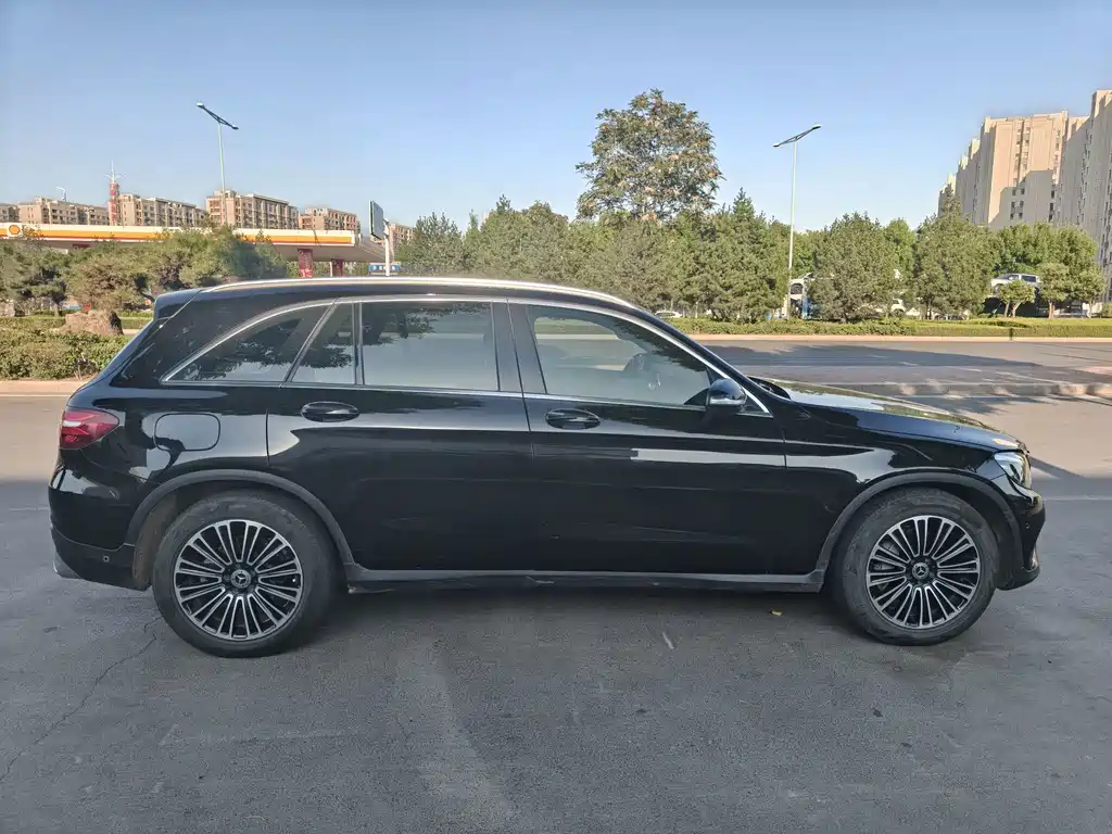 Mercedes-Benz GLC — миниатюра 11