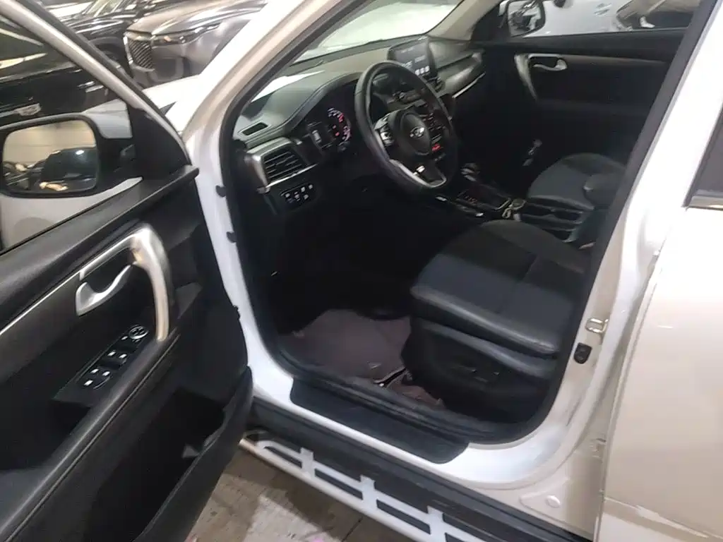 Kia Sportage — миниатюра 16