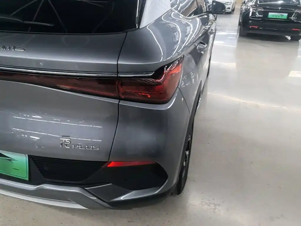 BYD Yuan Plus — миниатюра 8