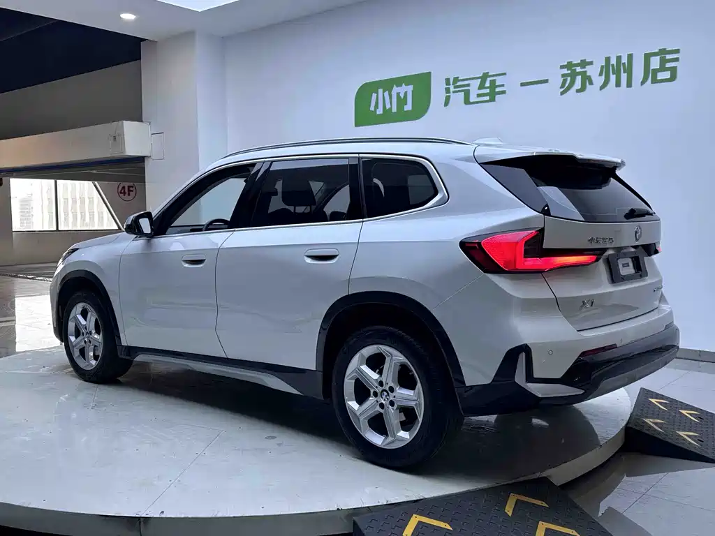 BMW X1 — миниатюра 4