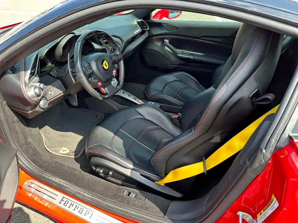 Ferrari 488 488 GTB, фото 14