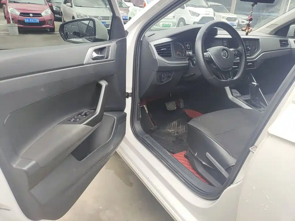 Volkswagen Polo — миниатюра 16