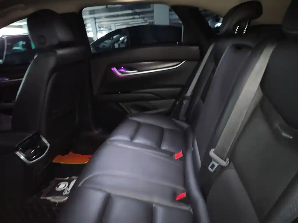 Cadillac XTS — миниатюра 17