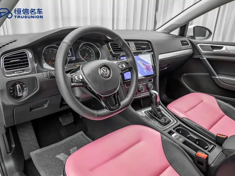 Volkswagen Golf — миниатюра 12