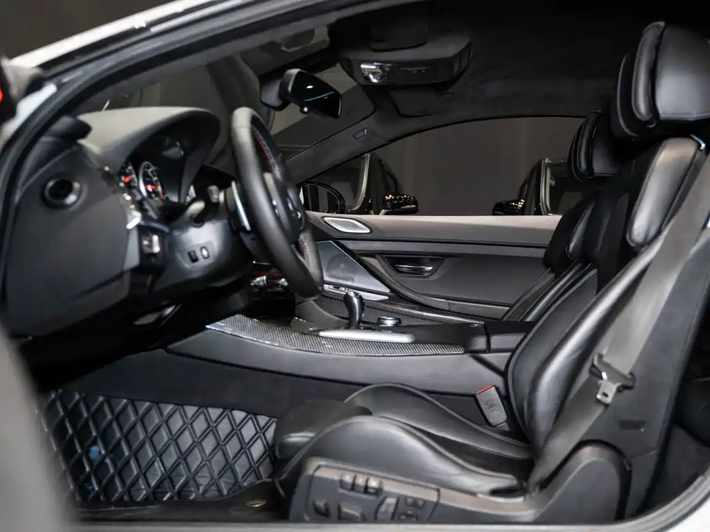 BMW M6 2013 M6 Coupe