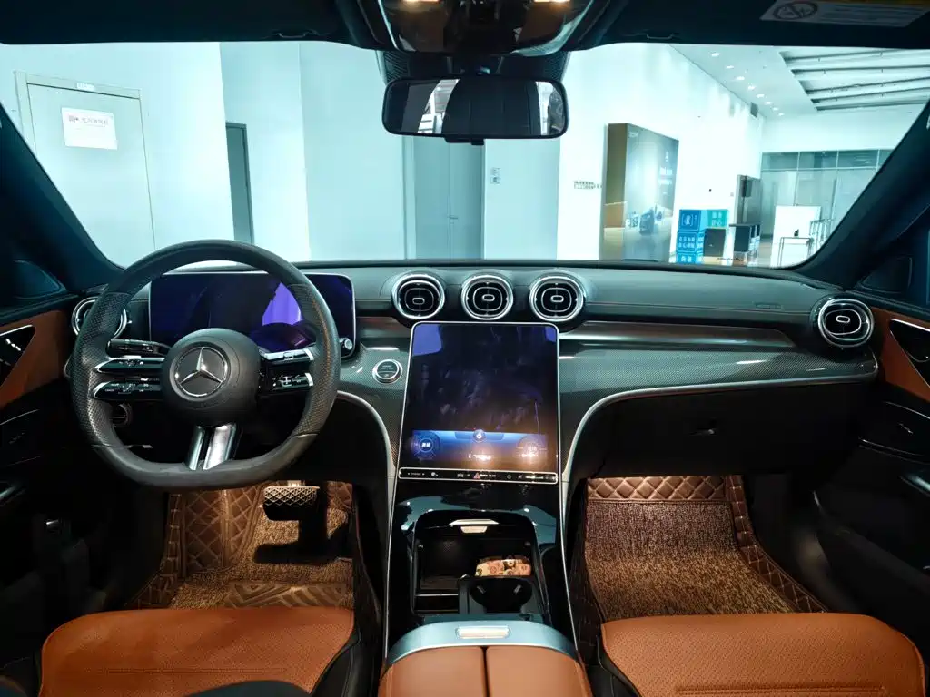 Mercedes-Benz C-Class — миниатюра 9