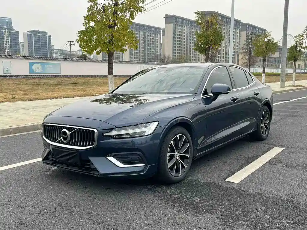VOLVO S60