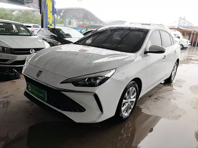 2024 Roewe i5