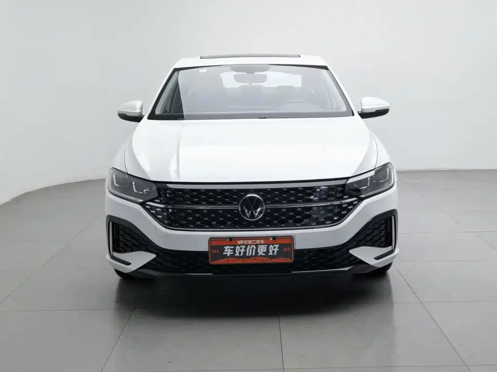 Volkswagen Lavida — миниатюра 3