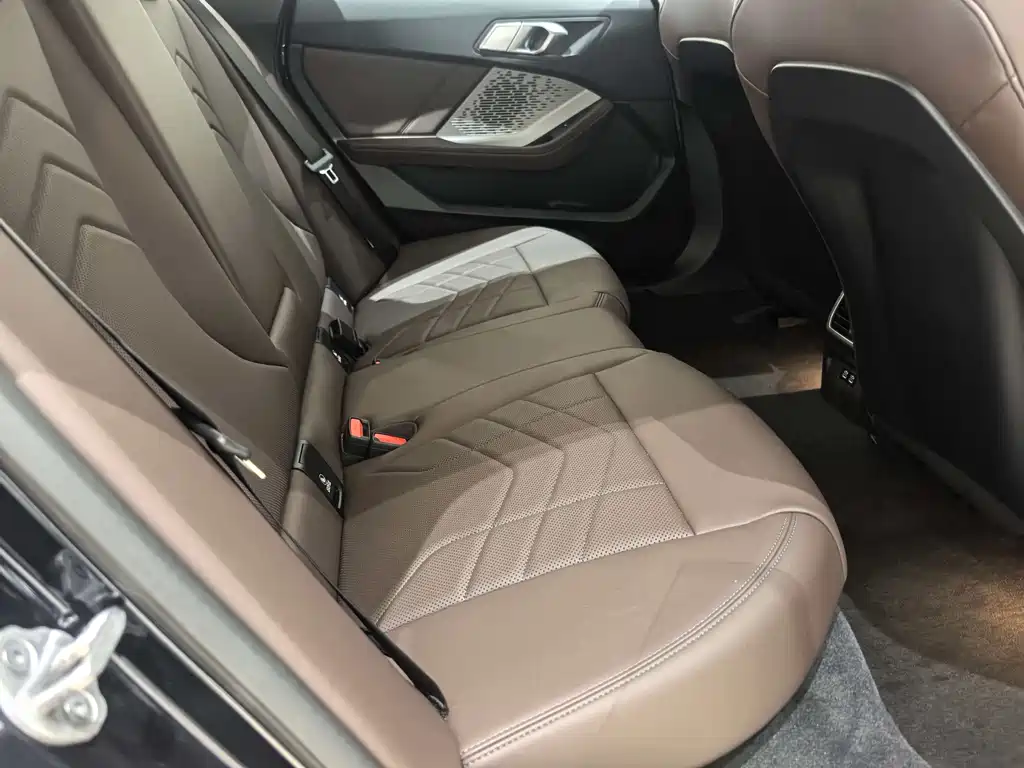 BMW 2 Series 2 2025 225L M Sport