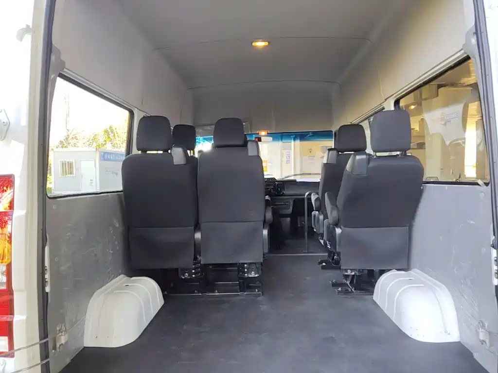 IVECO Daily — миниатюра 19